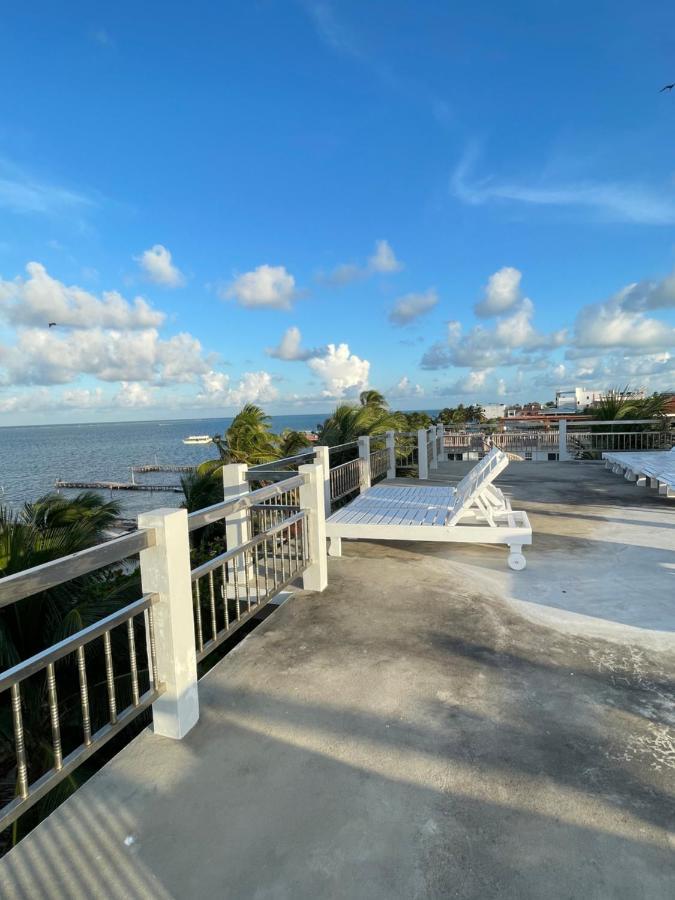 Caye Caulker Beach Hotel Экстерьер фото