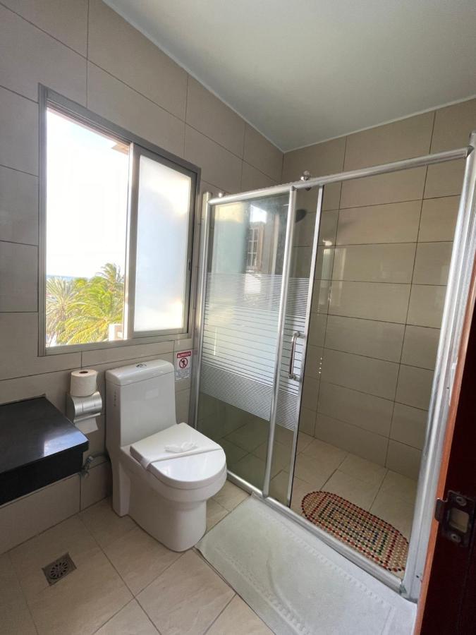 Caye Caulker Beach Hotel Экстерьер фото